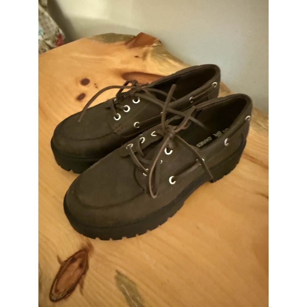 NWOT No Boundaries Y2K Chunky Heel Shoes Ladies Size 9